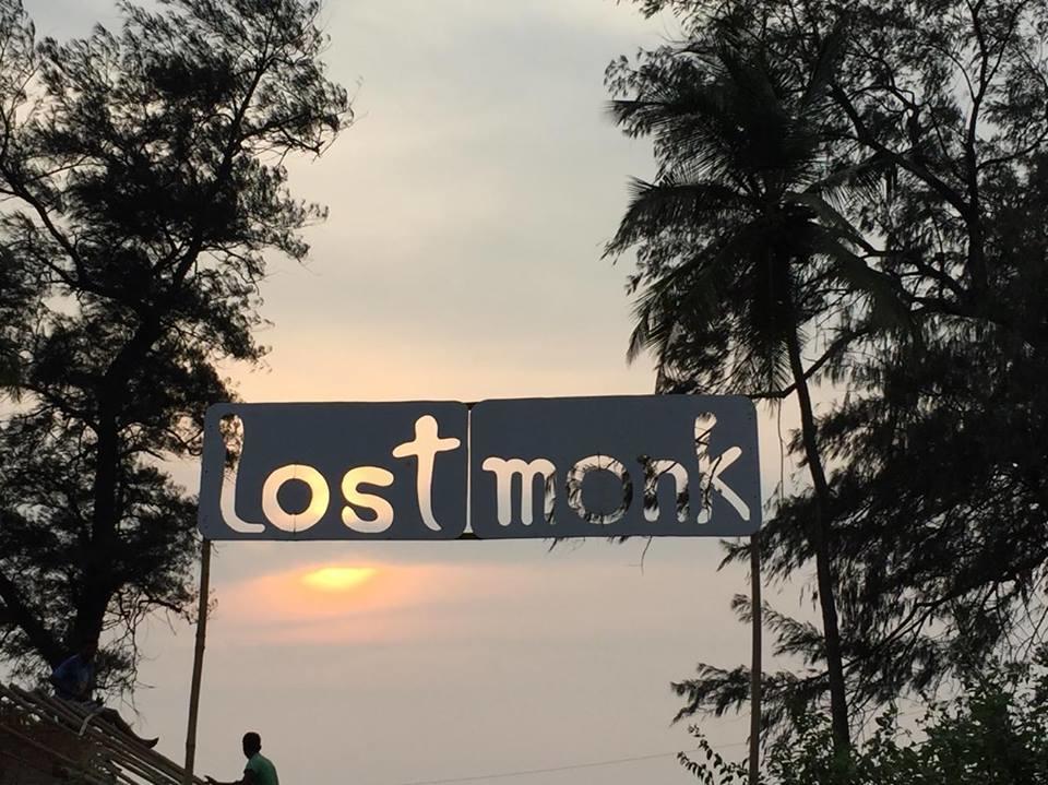 Lost Monk Beach Cottage 阿姆波尔 外观 照片