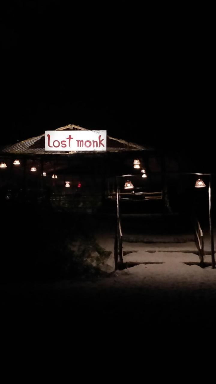 Lost Monk Beach Cottage 阿姆波尔 外观 照片